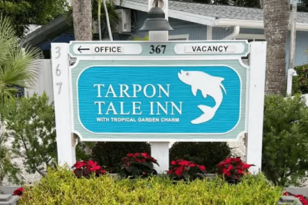 Tarpon Tale Inn